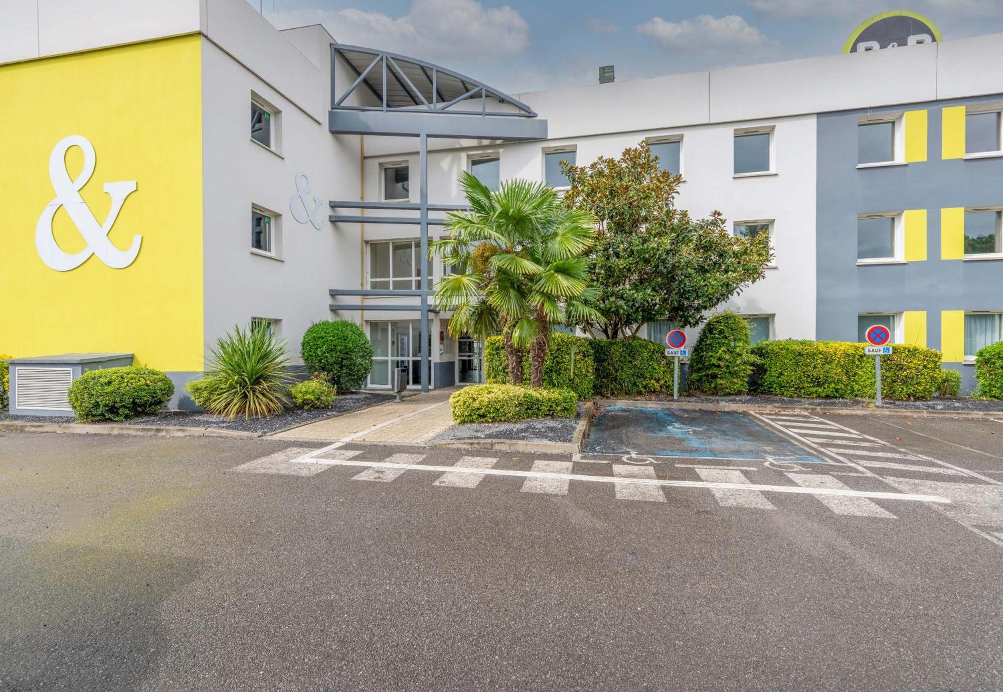 B&B Hotel Beauvais Allonne  Экстерьер фото