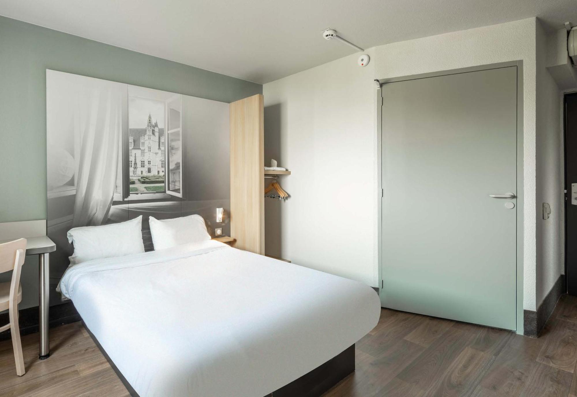 B&B Hotel Beauvais Allonne  Экстерьер фото